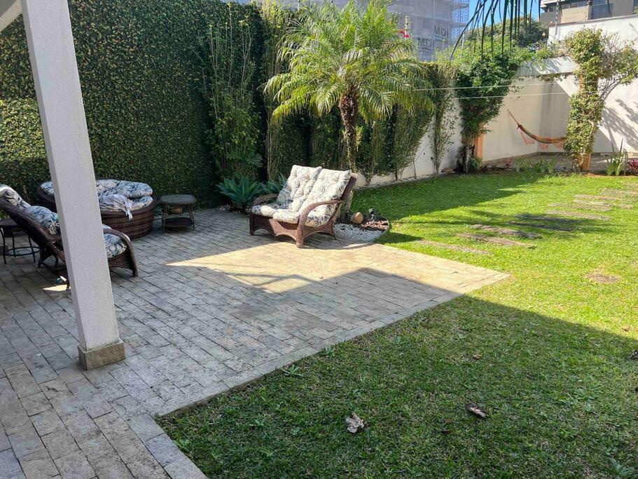 Casa de férias Linda Casa Com Amplo Jardim! Curitiba